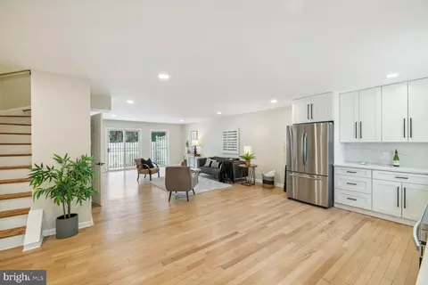 1641 11th Pl NE, Washington, DC 20002 photo 4