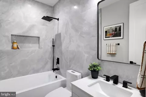 804 9th St NE, Washington, DC 20002 photo 30