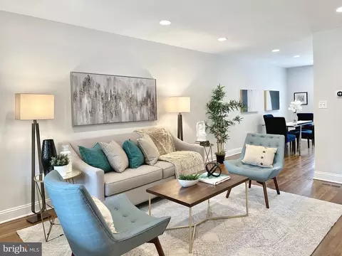 14 Burns St NE, Washington, DC 20019