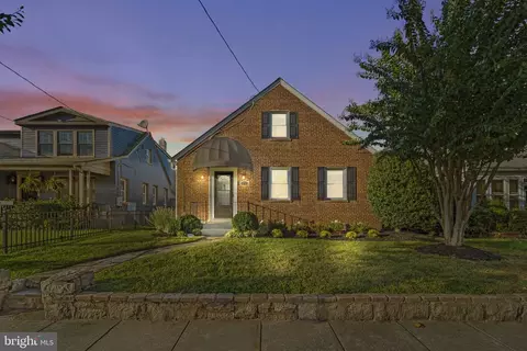 2216 S Street St NE, Washington, DC 20002 photo 2