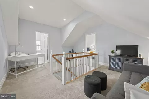 2216 S Street St NE, Washington, DC 20002 photo 24