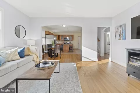 2216 S Street St NE, Washington, DC 20002 photo 6