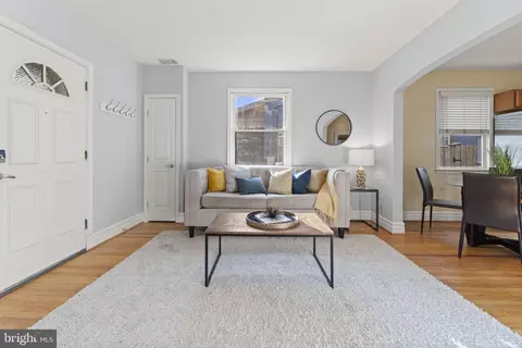2216 S Street St NE, Washington, DC 20002 photo 8