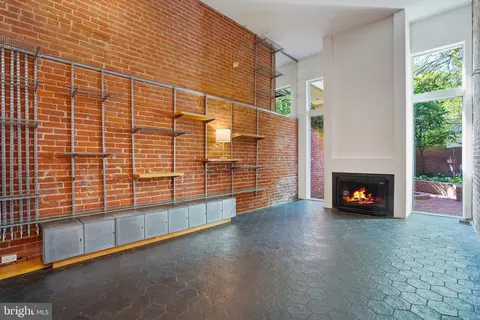 13 9th St SE, Washington, DC 20003 photo 20