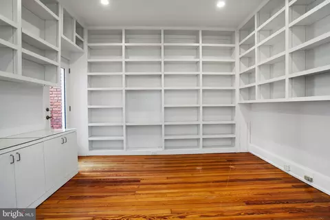 13 9th St SE, Washington, DC 20003 photo 36