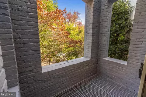 13 9th St SE, Washington, DC 20003 photo 42