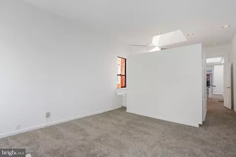 13 9th St SE, Washington, DC 20003 photo 32