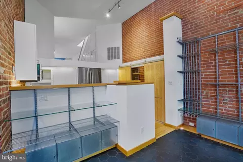 13 9th St SE, Washington, DC 20003 photo 24