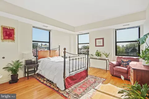 1615 New Hampshire Ave NW #42, Washington, DC 20009