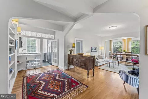 2737 Devonshire Pl NW #428, Washington, DC 20008 photo 5