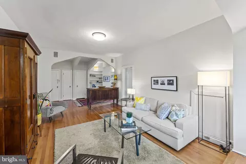 2737 Devonshire Pl NW #428, Washington, DC 20008 photo 9
