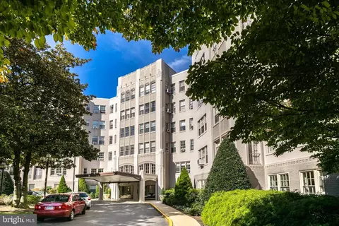 2737 Devonshire Pl NW #502, Washington, DC 20008