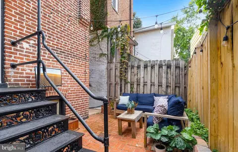 547 4th St SE, Washington, DC 20003 photo 21