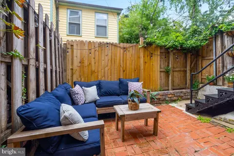 547 4th St SE, Washington, DC 20003 photo 20