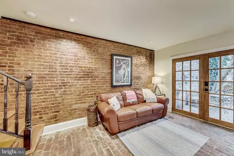 520 Archibald Walk SE, Washington, DC 20003 photo 8