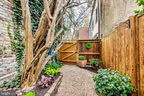 520 Archibald Walk SE, Washington, DC 20003 photo 3