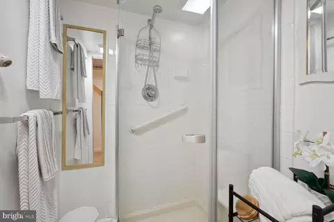 1507 Foxhall Rd NW, Washington, DC 20007 photo 20