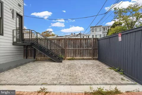 256 15th St SE #7, Washington, DC 20003 photo 38