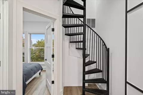 256 15th St SE #7, Washington, DC 20003 photo 34