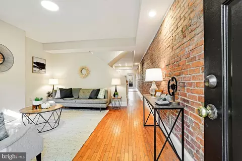 41 Hanover Pl NW, Washington, DC 20001