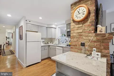 114 6th St SE, Washington, DC 20003 photo 15