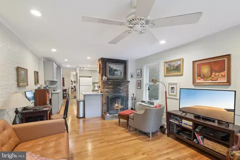 114 6th St SE, Washington, DC 20003 photo 11