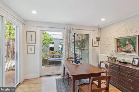 114 6th St SE, Washington, DC 20003 photo 12
