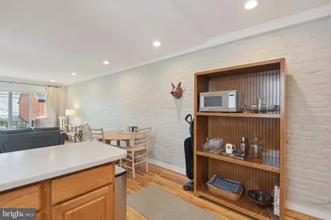 114 6th St SE, Washington, DC 20003 photo 24