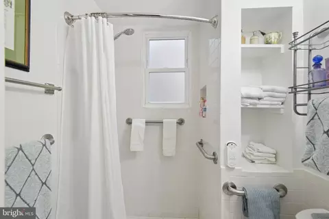 114 6th St SE, Washington, DC 20003 photo 19