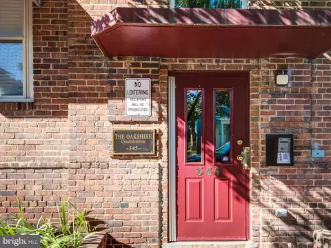 345 Oakdale Pl NW #103, Washington, DC 20001