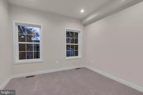 1621 V St SE, Washington, DC 20020 photo 19