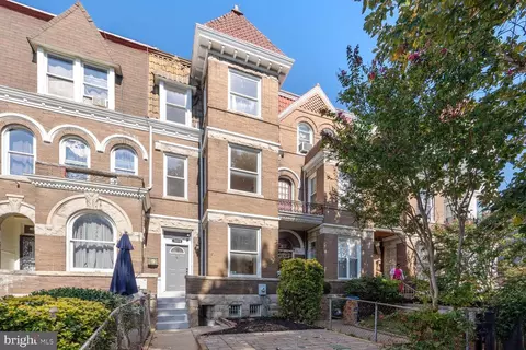 1019 Lamont St NW, Washington, DC 20010