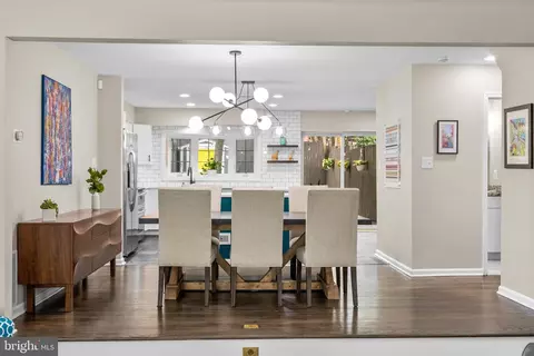 2317 37th St NW, Washington, DC 20007 photo 5