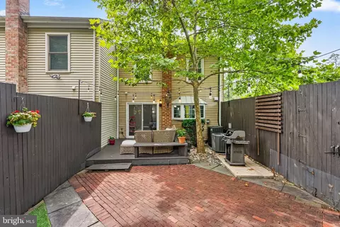 2317 37th St NW, Washington, DC 20007 photo 30