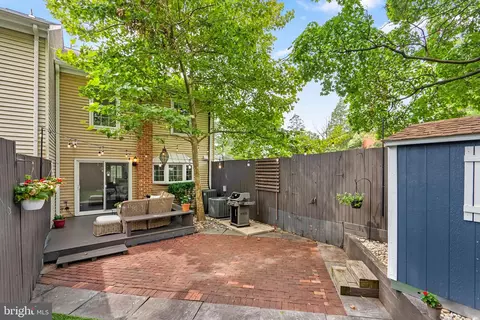 2317 37th St NW, Washington, DC 20007 photo 29