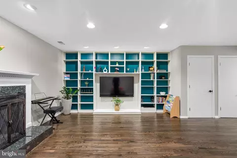 2317 37th St NW, Washington, DC 20007 photo 20