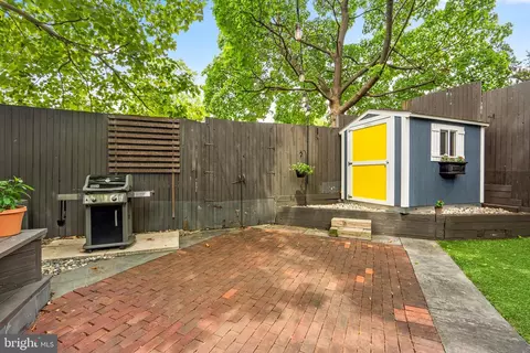 2317 37th St NW, Washington, DC 20007 photo 28