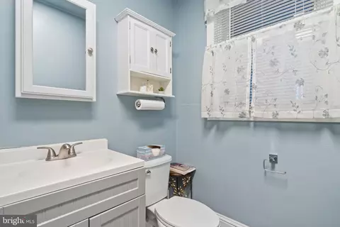 414 23rd Pl NE, Washington, DC 20002 photo 18