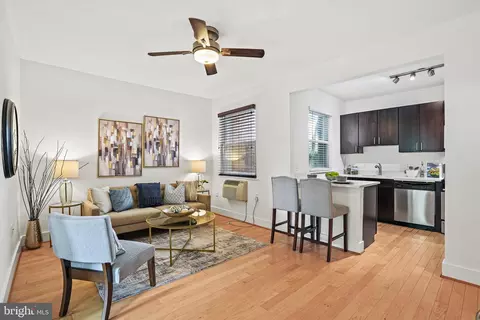 1020 Fairmont St NW #2, Washington, DC 20001