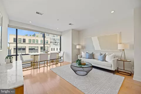 1634 14th St NW #403, Washington, DC 20009