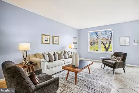 1830 Webster Pl SE, Washington, DC 20020