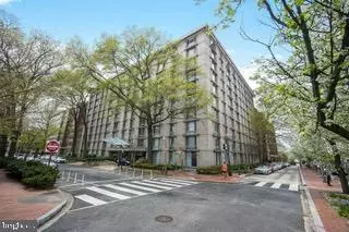 950 25th NW #814N, Washington, DC 20037