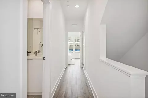 313 Riggs Rd NE #BARNETT 83, Washington, DC 20011 photo 6