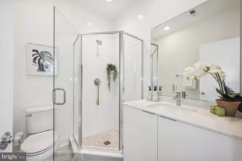 313 Riggs Rd NE #BARNETT 83, Washington, DC 20011 photo 8