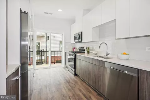 313 Riggs Rd NE #BARNETT 83, Washington, DC 20011 photo 25