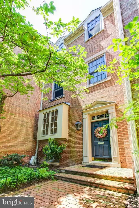4370 Westover Pl NW, Washington, DC 20016