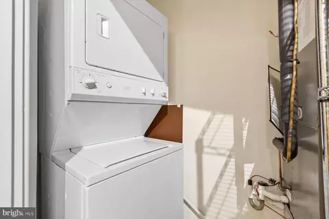 2301 Champlain St NW #101, Washington, DC 20009 photo 27