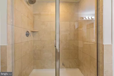 2301 Champlain St NW #101, Washington, DC 20009 photo 15