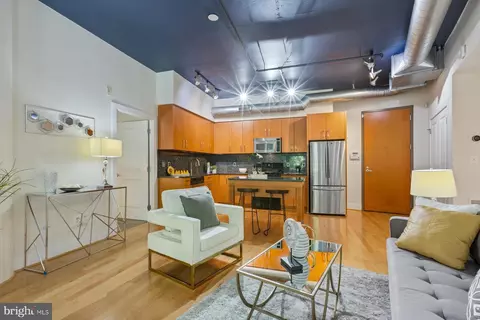 2301 Champlain St NW #101, Washington, DC 20009 photo 10