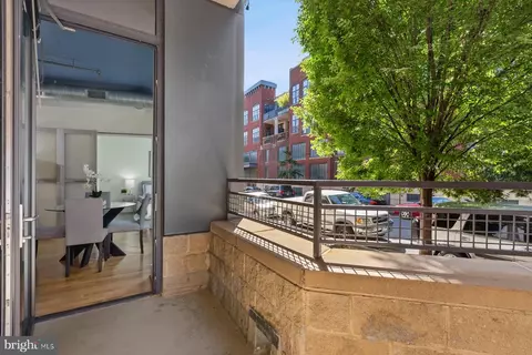 2301 Champlain St NW #101, Washington, DC 20009 photo 26